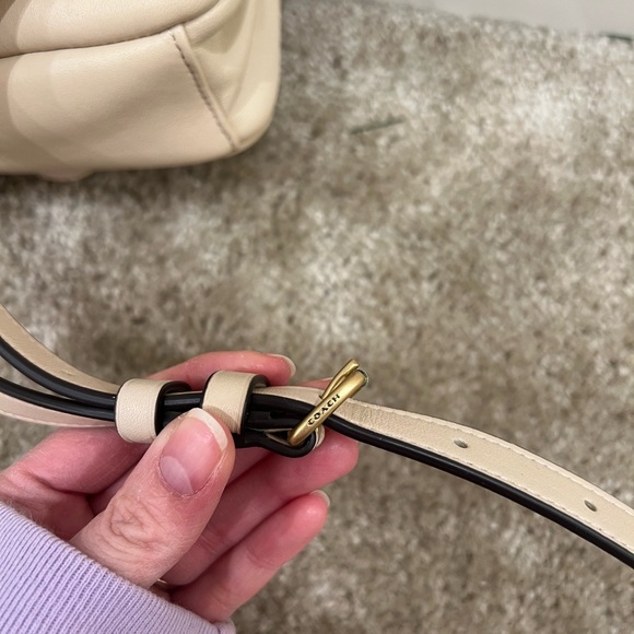 COACH pillow tabby small crossbody bag - Picture 11 of 16